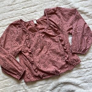 joie mauve pink eyelet peasant cropped long sleeve blouse